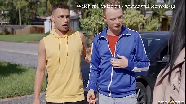 Re-Arranging Their Interiors - Jennifer White, Harley King / Brazzers  / stream full from www.zzfull.com/desig