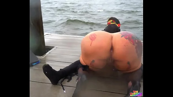 Queen Rogue fucks Gibby The  Clown in the middle of a Hurricane