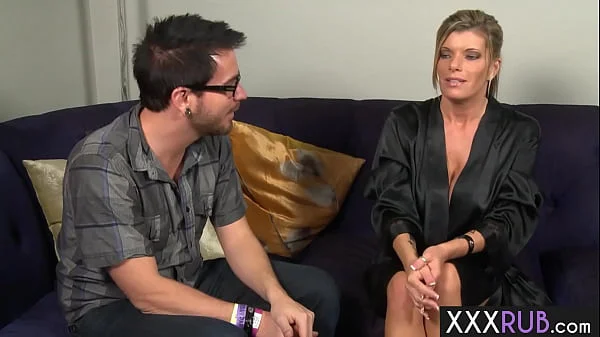 Stepmoms MILF Kristal Summers friend sucked my big hard cock after she gave me a blowjob