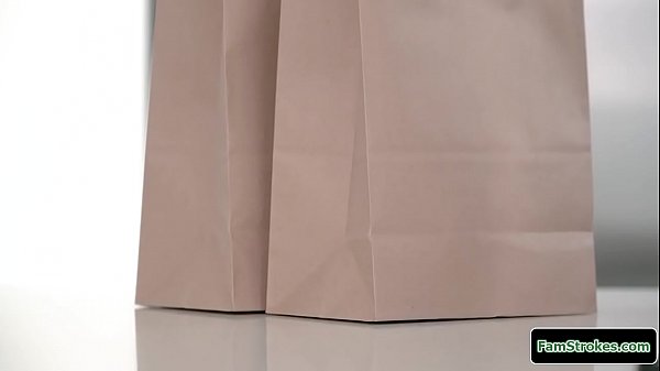 Stepdad makes ebony stepdaughter squirt